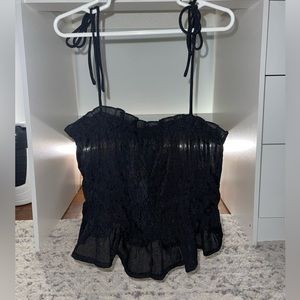 Size 2 US / Princess Polly / Black party top